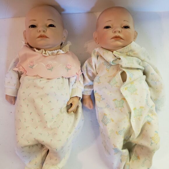 1988 Ann Pazseh Full Body Porcelain Twins - Picture 2 of 12